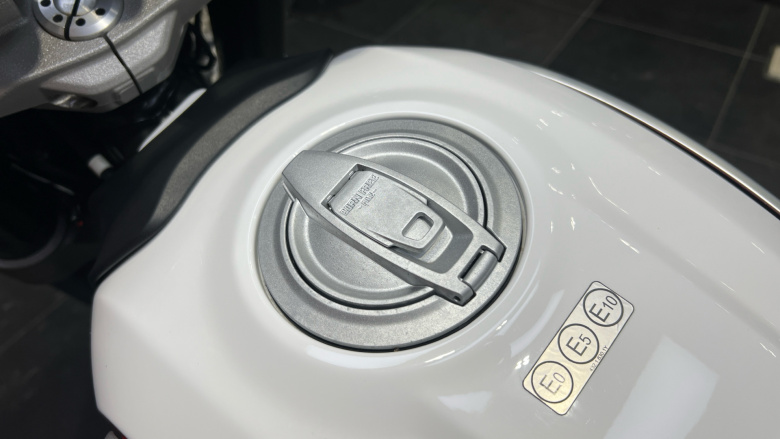 Ducati Scrambler Desert Sled - Red